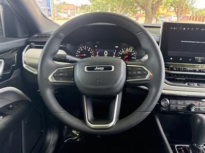 2024 Jeep Compass Limited   - Photo 23 - Dallas, TX 75252