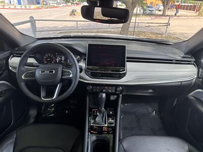 2024 Jeep Compass Limited   - Photo 21 - Dallas, TX 75252