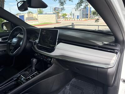 2024 Jeep Compass Limited   - Photo 20 - Dallas, TX 75252