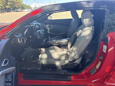 2020 Chevrolet Camaro LT   - Photo 15 - Dallas, TX 75252