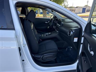 2023 Hyundai KONA Electric SEL   - Photo 22 - Dallas, TX 75252