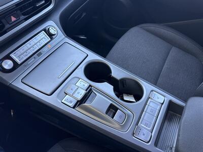 2023 Hyundai KONA Electric SEL   - Photo 32 - Dallas, TX 75252