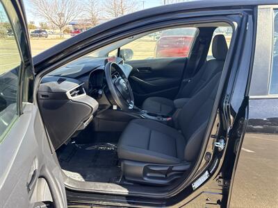 2025 Toyota Corolla LE   - Photo 14 - Dallas, TX 75252