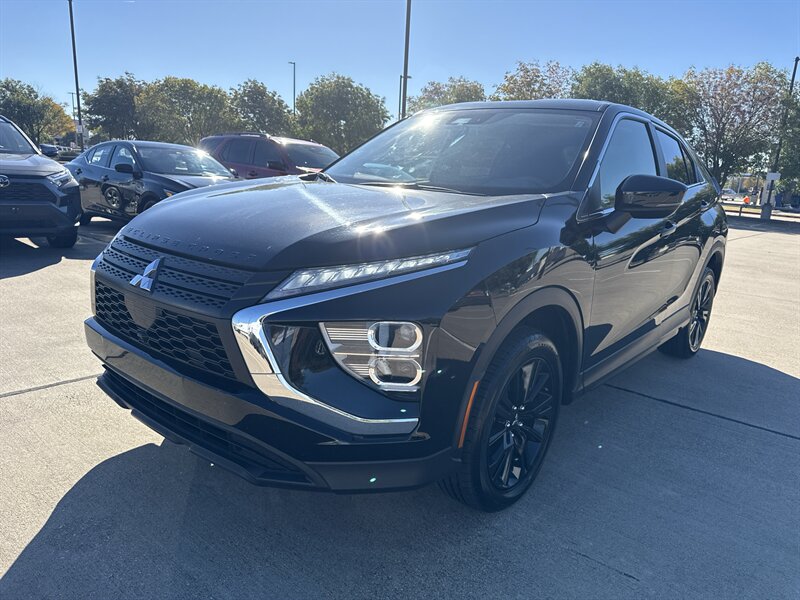 2024 Mitsubishi Eclipse Cross LE