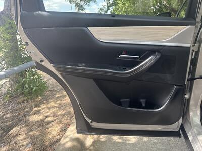 2024 Mazda CX-90 3.3 Turbo Preferred Plus   - Photo 12 - Dallas, TX 75252