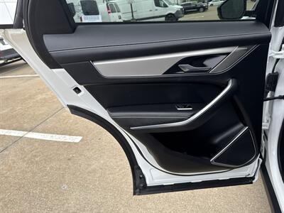 2024 Jaguar F-PACE P250 R-Dynamic S   - Photo 12 - Dallas, TX 75252
