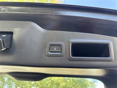 2025 Mazda Mazda3 Hatchback 2.5 S Select Sport   - Photo 17 - Dallas, TX 75252