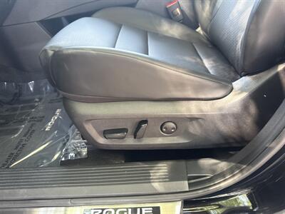 2025 Nissan Rogue SV   - Photo 21 - Dallas, TX 75252