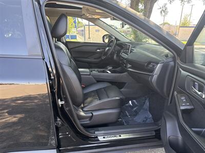 2025 Nissan Rogue SV   - Photo 22 - Dallas, TX 75252