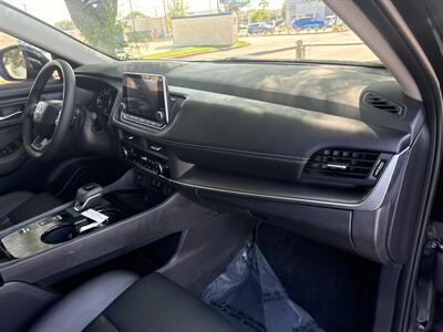 2025 Nissan Rogue SV   - Photo 32 - Dallas, TX 75252