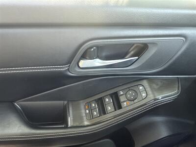 2025 Nissan Rogue SV   - Photo 11 - Dallas, TX 75252