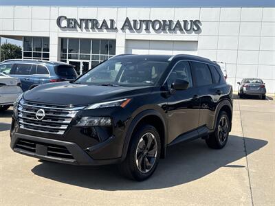 2025 Nissan Rogue SV   - Photo 1 - Dallas, TX 75252