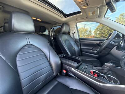 2023 Toyota Highlander XLE   - Photo 39 - Dallas, TX 75252