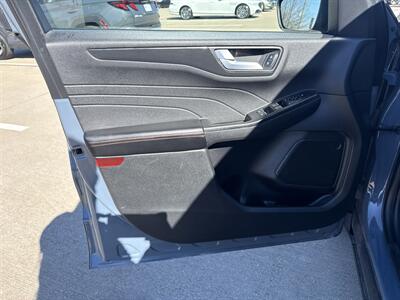 2025 Ford Escape ST-Line   - Photo 10 - Dallas, TX 75252
