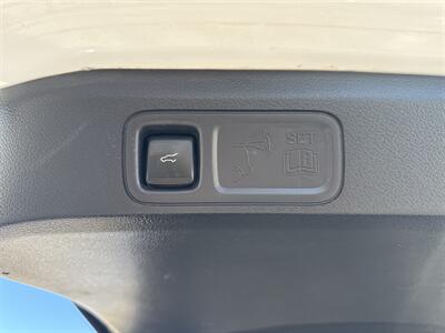 2024 Ford Expedition MAX XLT   - Photo 17 - Dallas, TX 75252