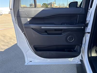 2024 Ford Expedition MAX XLT   - Photo 12 - Dallas, TX 75252