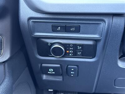 2024 Ford Expedition MAX XLT   - Photo 35 - Dallas, TX 75252