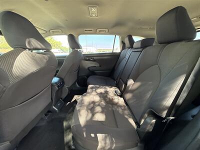 2023 Toyota Highlander LE - Photo 35 - Dallas, TX 75252