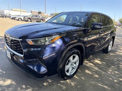 2023 Toyota Highlander LE - Photo 3 - Dallas, TX 75252