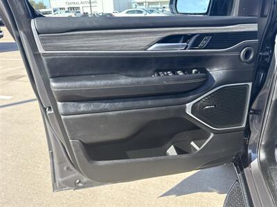 2024 Jeep Wagoneer L Series II   - Photo 10 - Dallas, TX 75252
