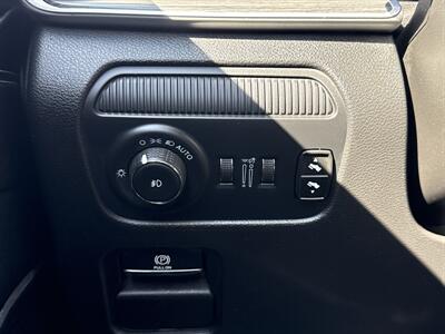 2024 Jeep Wagoneer L Series II   - Photo 45 - Dallas, TX 75252