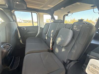 2024 Jeep Wrangler Sahara 4xe   - Photo 38 - Dallas, TX 75252