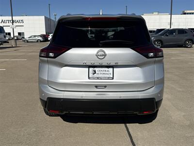 2025 Nissan Rogue SV   - Photo 6 - Dallas, TX 75252