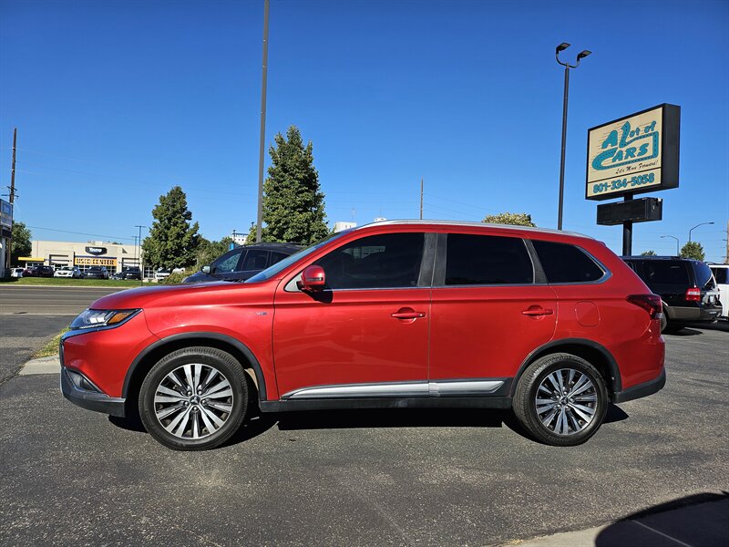 2019 Mitsubishi Outlander GT  