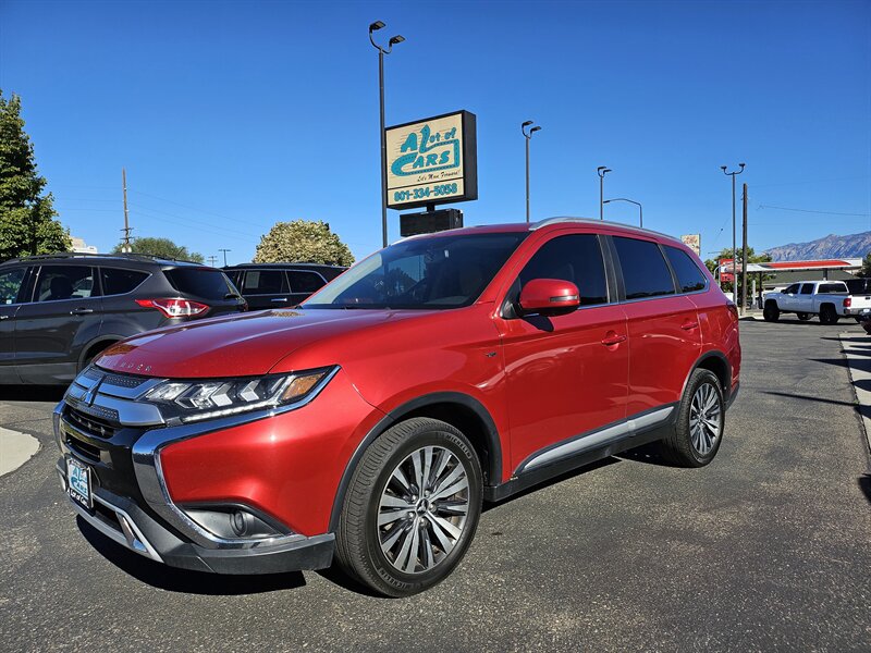 2019 Mitsubishi Outlander GT  