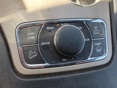 2014 Jeep Grand Cherokee Overland   - Photo 12 - Ogden, UT 84401