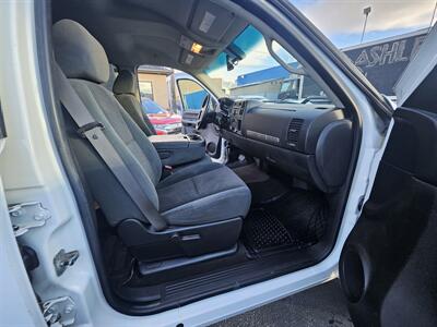 2007 Chevrolet Silverado 2500HD Work Truck - Photo 8 - Ogden, UT 84401