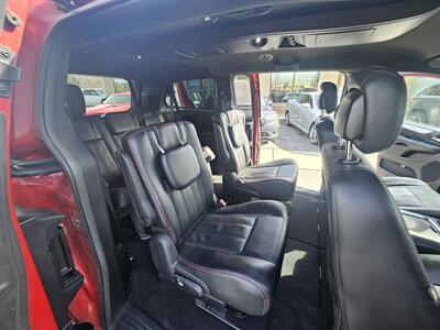 2016 Dodge Grand Caravan R/T   - Photo 9 - Ogden, UT 84401