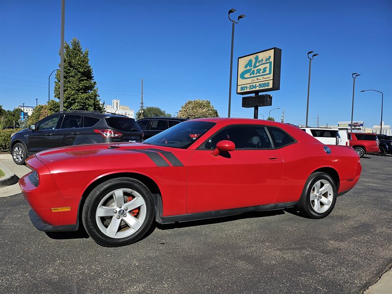 2013 Dodge Challenger SXT