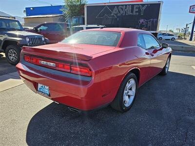 2013 Dodge Challenger SXT   - Photo 6 - Ogden, UT 84401