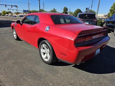 2013 Dodge Challenger SXT   - Photo 7 - Ogden, UT 84401
