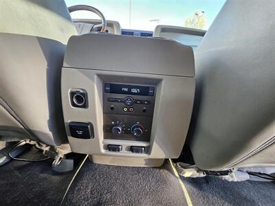 2011 Lincoln Navigator   - Photo 11 - Ogden, UT 84401