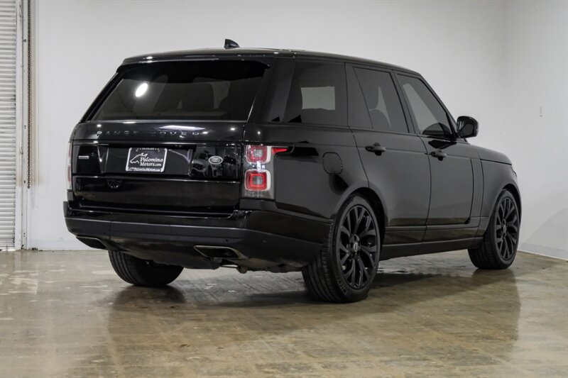 2018 Land Rover Range Rover Supercharged photo