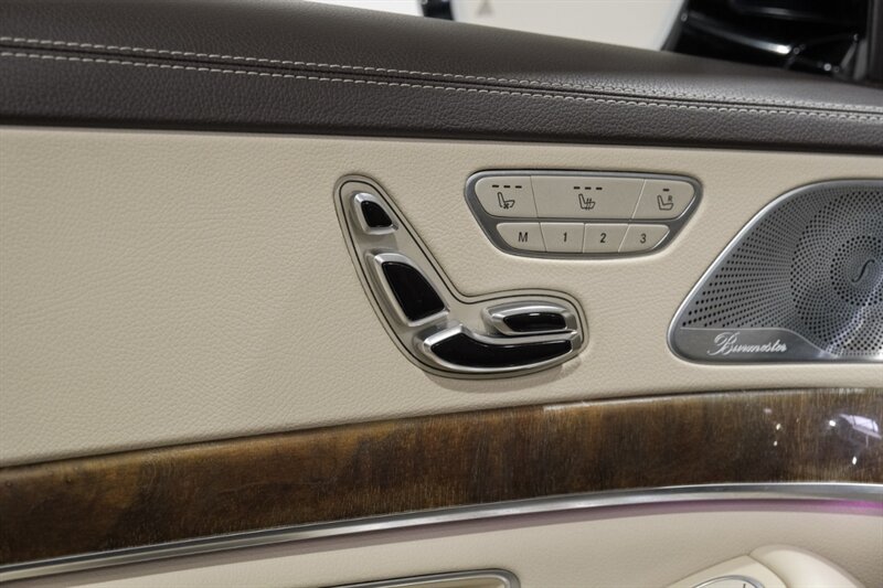 2015 Mercedes-Benz S-Class S550 4MATIC photo