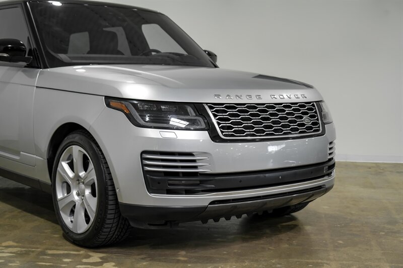 2019 Land Rover Range Rover Supercharged photo