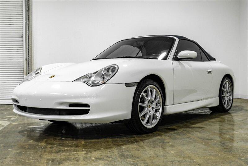 2002 Porsche 911 Carrera photo