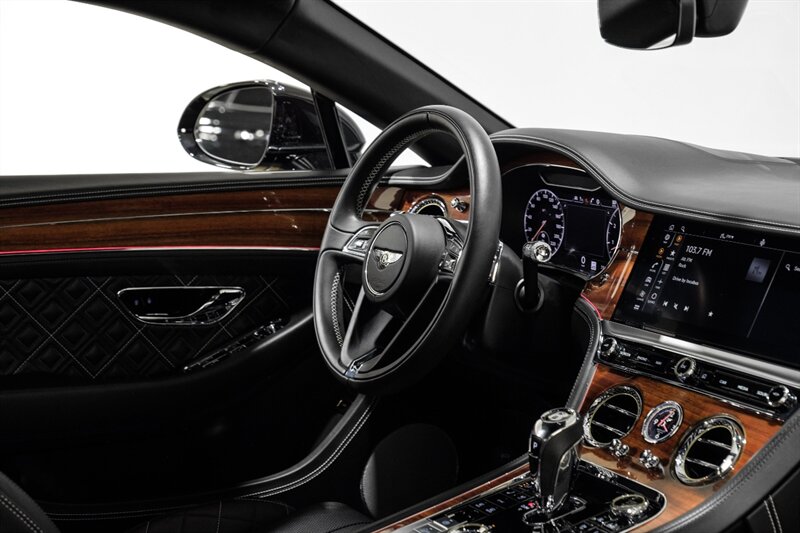 2020 Bentley Continental GT V8 FIRST EDITION photo