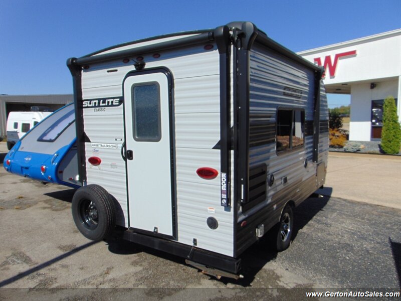 2021 Sunset Park Sun Lite Classic 16BH - Photo 4 - Mount Vernon, IN 47620