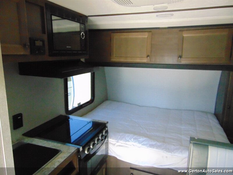 2021 Sunset Park Sun Lite Classic 16BH - Photo 15 - Mount Vernon, IN 47620