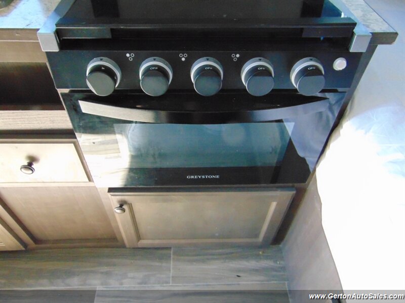 2021 Sunset Park Sun Lite Classic 16BH - Photo 21 - Mount Vernon, IN 47620