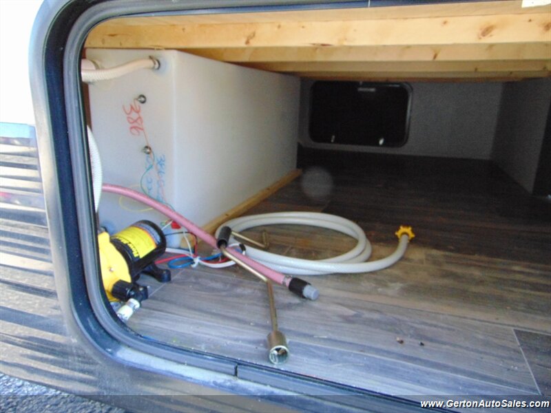 2021 Sunset Park Sun Lite Classic 16BH - Photo 8 - Mount Vernon, IN 47620