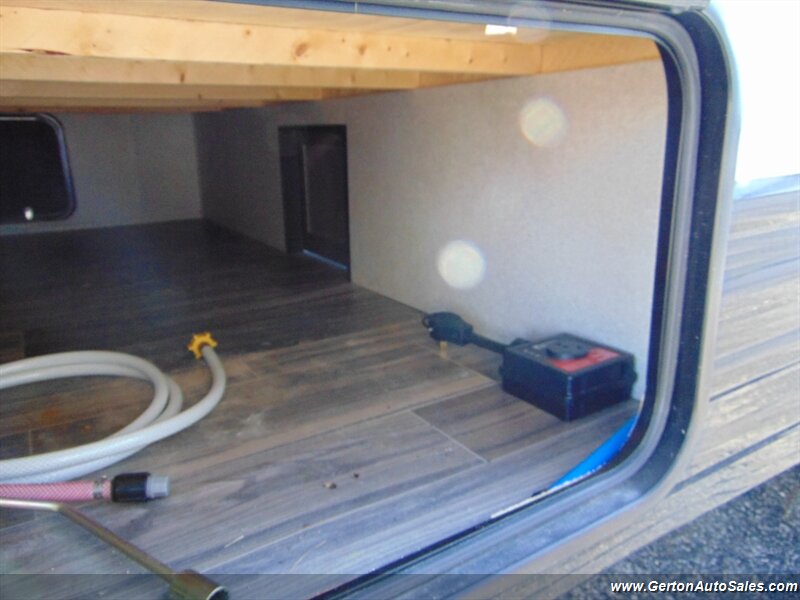 2021 Sunset Park Sun Lite Classic 16BH - Photo 9 - Mount Vernon, IN 47620