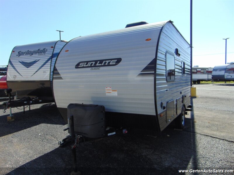 2021 Sunset Park Sun Lite Classic 16BH - Photo 2 - Mount Vernon, IN 47620