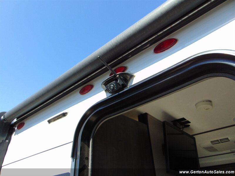 2021 Sunset Park Sun Lite Classic 16BH - Photo 14 - Mount Vernon, IN 47620