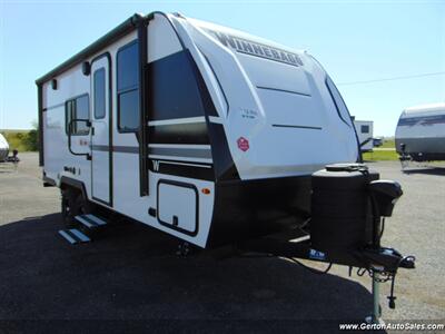 2025 Winnebago Micro Minnie 2108DS