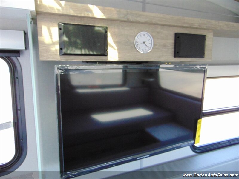 2025 INTECH Sol Dusk Rover - Photo 22 - Mount Vernon, IN 47620